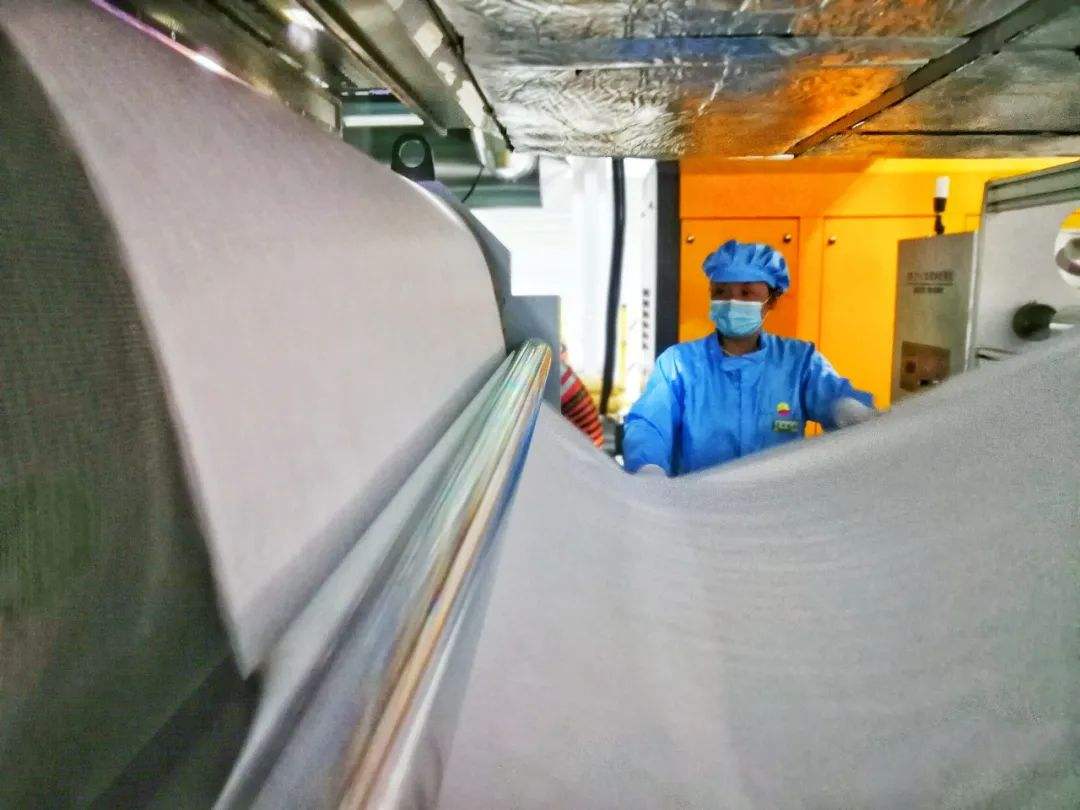 将查办无照经营,超范围经营的熔喷布生产厂家,尤其是跟风转产,与熔喷